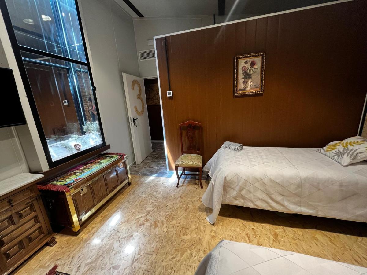 Casa Ruina Guest House Nava del Rey ภายนอก รูปภาพ