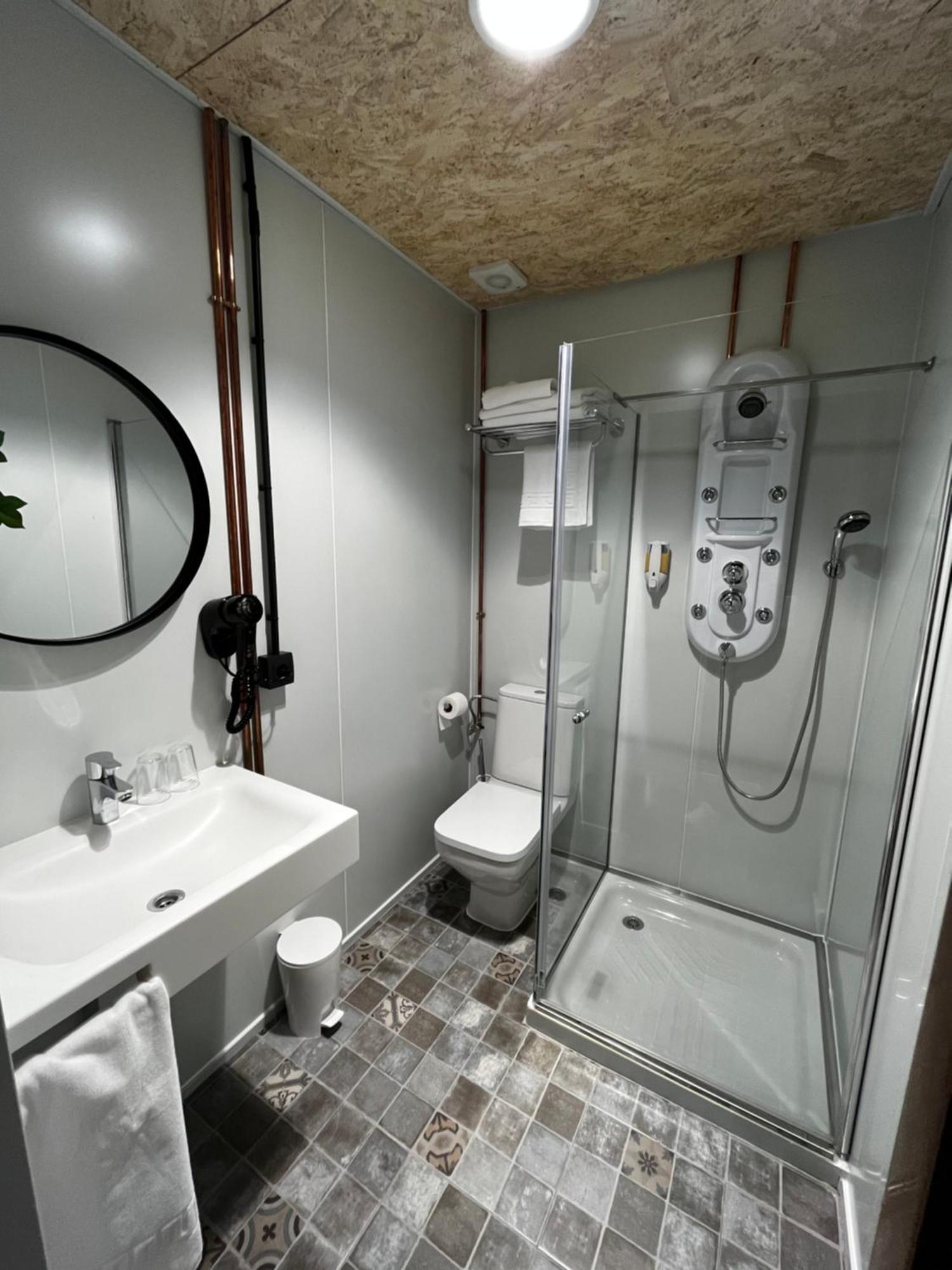 Casa Ruina Guest House Nava del Rey ภายนอก รูปภาพ