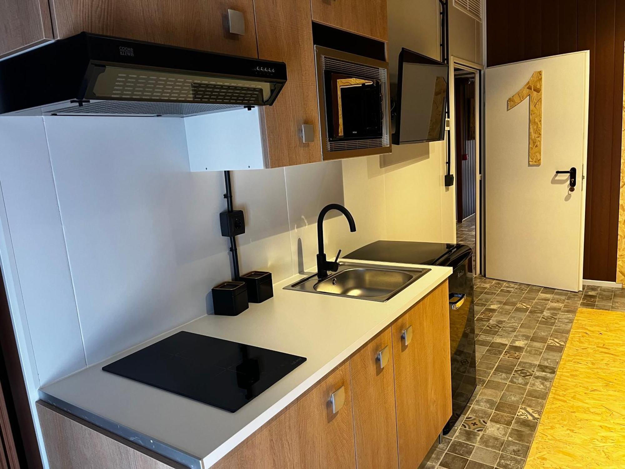 Casa Ruina Guest House Nava del Rey ภายนอก รูปภาพ